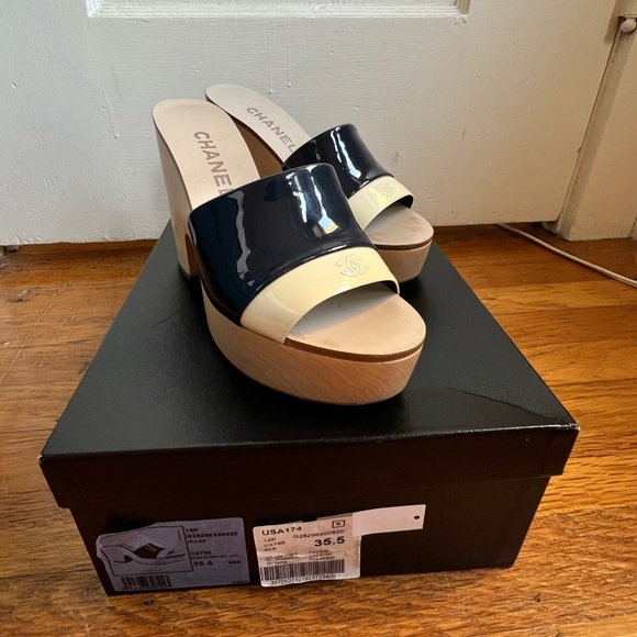 Chanel Navy/Cream Wedges - Picture 2 of 7